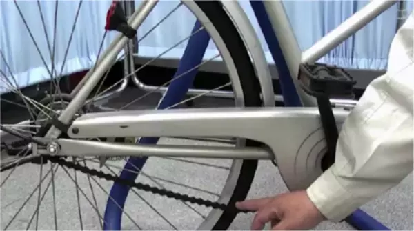 「【注意喚起】新年度の安全チェック!“10代”で多発、自転車事故に注意～乗車前に確認したい4つのポイント～」の画像