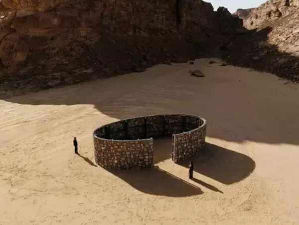 「Desert X AlUla 2026：古代のオアシス都市アルウラを舞台とした壮大なランド・アート展が開幕」の画像