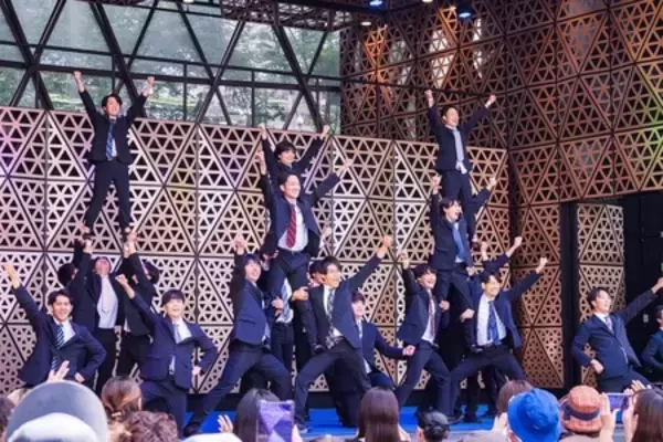 「チアするサラリーマン「Cheer Re-Man's（チアリーマンズ）」 の単独公演を開催！ 稽古場インタビューが到着」の画像