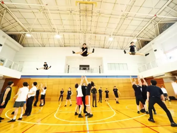 「チアするサラリーマン「Cheer Re-Man's（チアリーマンズ）」 の単独公演を開催！ 稽古場インタビューが到着」の画像