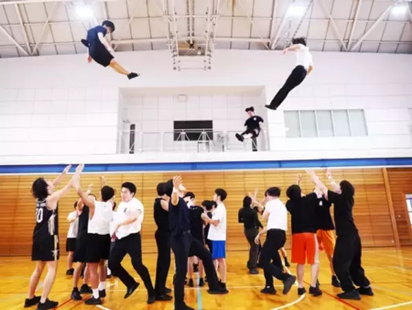 「チアするサラリーマン「Cheer Re-Man's（チアリーマンズ）」 の単独公演を開催！ 稽古場インタビューが到着」の画像