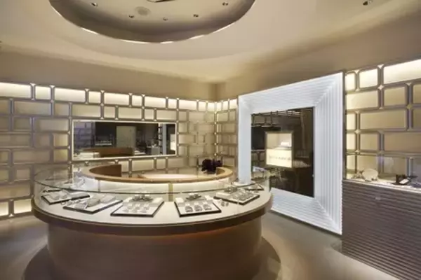 「SHOHEI OHTANI OFFICIAL「K18 DIAMOND PENDANTS PLUS」 12月18日（木）より 310個 限定受注発売」の画像