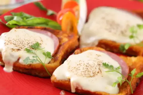 「ホテルマイステイズプレミア成田  “その日一番の食べ頃メロン”を好きなだけ味わう贅沢体験」の画像