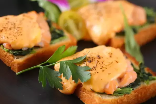 「ホテルマイステイズプレミア成田  “その日一番の食べ頃メロン”を好きなだけ味わう贅沢体験」の画像