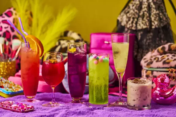 「アートホテル大阪ベイタワー あの頃のトキメキが止まらない♡ガチでアガる⤴平成ギャルカルチャー爆誕☆彡」の画像