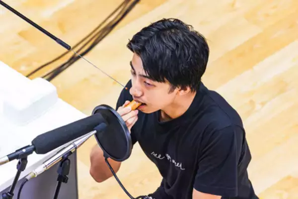 「「美味なるものには音がある」　シャウエッセンⓇ 誕生40年を経て、「パリッ!!」とした食感が科学的に解明」の画像