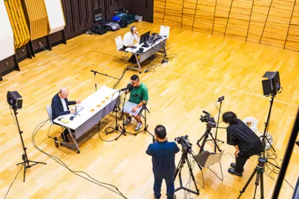 「「美味なるものには音がある」　シャウエッセンⓇ 誕生40年を経て、「パリッ!!」とした食感が科学的に解明」の画像