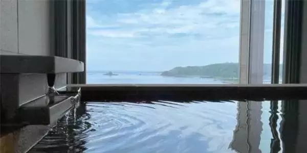 「秋田県男鹿市の旅館「海と入り陽の宿 帝水」がリニューアルオープンから1周年！」の画像