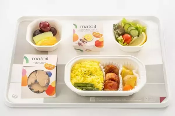 「日本航空の機内特別食「アレルギー対応食」に 食物アレルギー対応サービス「matoil」のデザートが登場」の画像