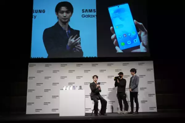 「＜Samsung Galaxy S26シリーズ発売記念 新CM発表会＞ 新CM出演・横浜流星さん「先回りするAIフォン」を体験」の画像