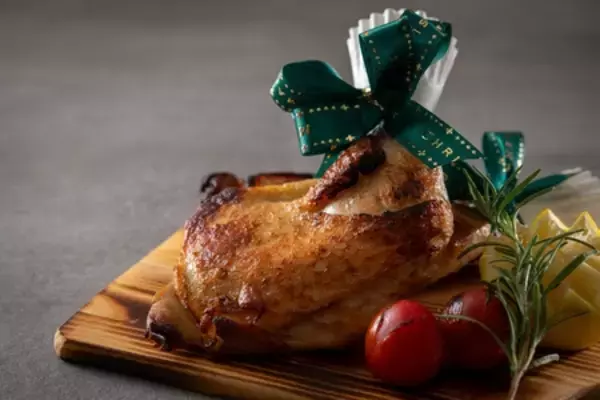 「霧島国際ホテル クリスマス料理が並ぶビュッフェやコンサートなど多彩なイベントを開催」の画像