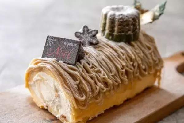 「霧島国際ホテル クリスマス料理が並ぶビュッフェやコンサートなど多彩なイベントを開催」の画像