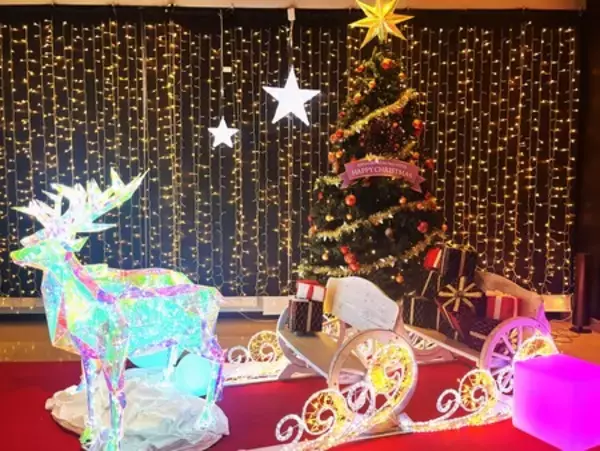 「霧島国際ホテル クリスマス料理が並ぶビュッフェやコンサートなど多彩なイベントを開催」の画像