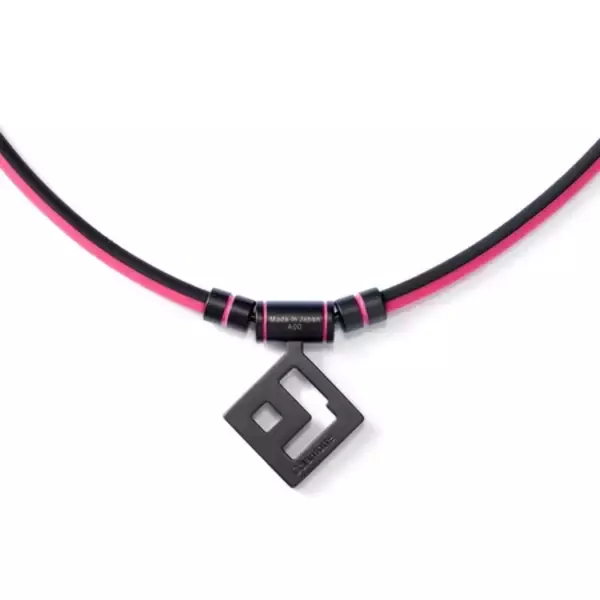 「アスリートが母の日に感謝を伝える。コラントッテがピンクカラーの磁気ネックレスを4月20日に発売」の画像