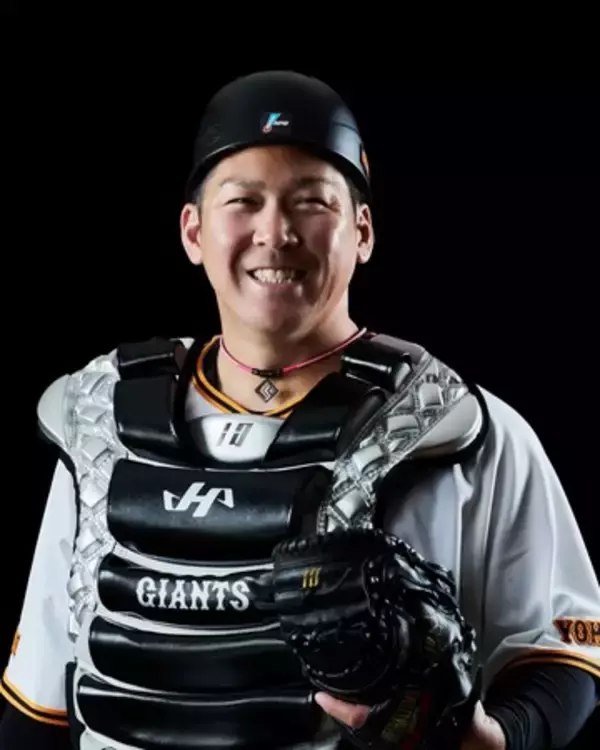 「アスリートが母の日に感謝を伝える。コラントッテがピンクカラーの磁気ネックレスを4月20日に発売」の画像