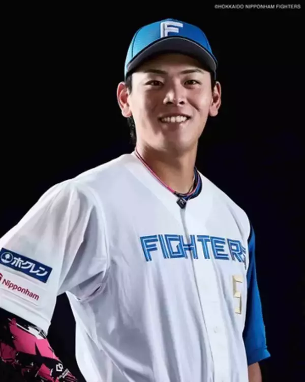 「アスリートが母の日に感謝を伝える。コラントッテがピンクカラーの磁気ネックレスを4月20日に発売」の画像