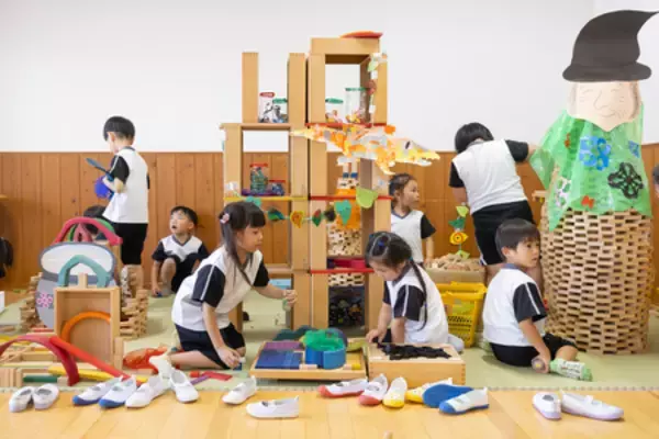 「「あたたかいごはんを届けたい」から５０年。６園約７００人の園児が同じメニューをみんなで味わう」の画像