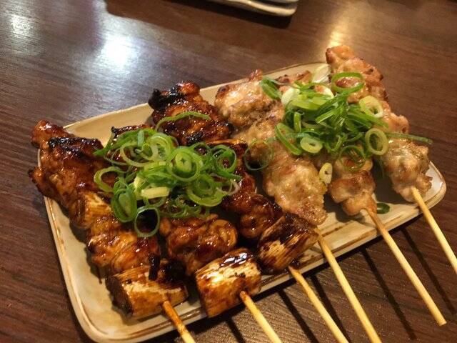 【京都居酒屋】手軽で美味しい円町の人気焼鳥専門店☆備長炭焼の香ばしさ「やきとり雷」