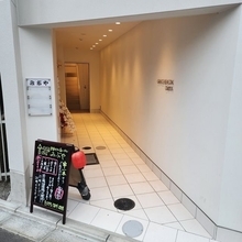 【京都・大宮】リピート確定の新店！クリスプな串カツと旨いアテに大満足「みぶや」