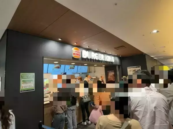 「【京都競馬場グルメ】京都限定販売！騎手・武豊監修の激推しスパイスチキンカレー☆」の画像