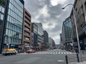 【2026京都祇園祭前祭】四条通りの朝ぶらり！祭りを彩る山鉾町の『鉾建て』風景☆