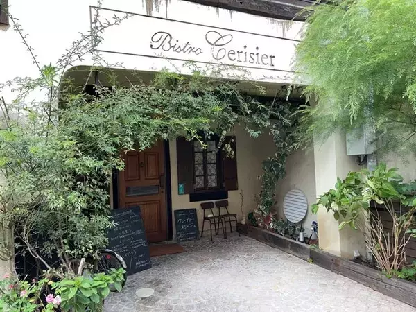 【京都ランチ】ビストロ名店が朝昼クレープリー営業☆シャルキュトリガレット絶品「スリージェ」