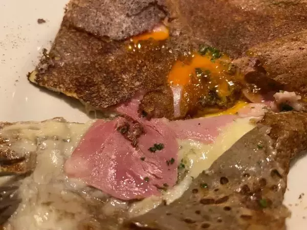 「【京都ランチ】ビストロ名店が朝昼クレープリー営業☆シャルキュトリガレット絶品「スリージェ」」の画像