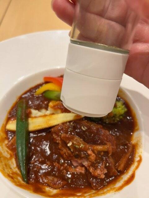 【京都駅ランチ】『煮込みハンバーグ』は平日コスパ大で穴場！アフタヌーンティも「のんき」