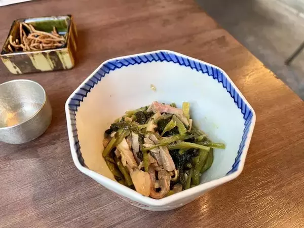 「京都の夏を感じるテラス席で香り立つ、さっぱりすだち蕎麦『三味洪庵』」の画像