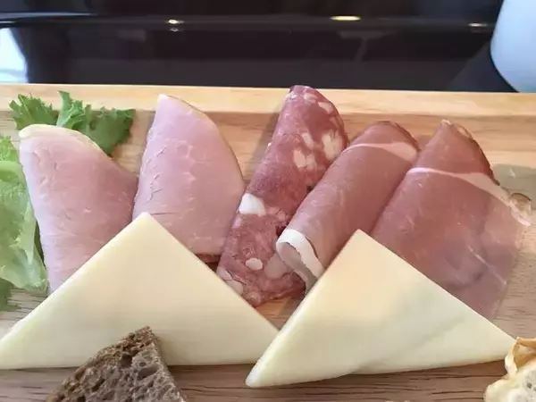 「【京都モーニングめぐり】土日祝日限定のモーニング楽しむ本場ドイツの味！「ベッカライ・ペルケオ・アルト・ハイデルベルク 」」の画像