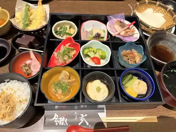 「【京都和食ランチ】限定盛りだくさん御膳が人気！酒蔵リノベ和食店「月の蔵人」」の画像