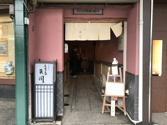 京都の個性的で美味しい『名物どんぶり』厳選10軒！だし巻き丼や中華丼、天丼まで【まとめ】