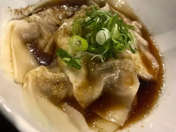 「【京都グルメ】ふらっと寄りたいオシャレ燻製スタンド！四条大宮「RUTUBO第2燻製工場」」の画像