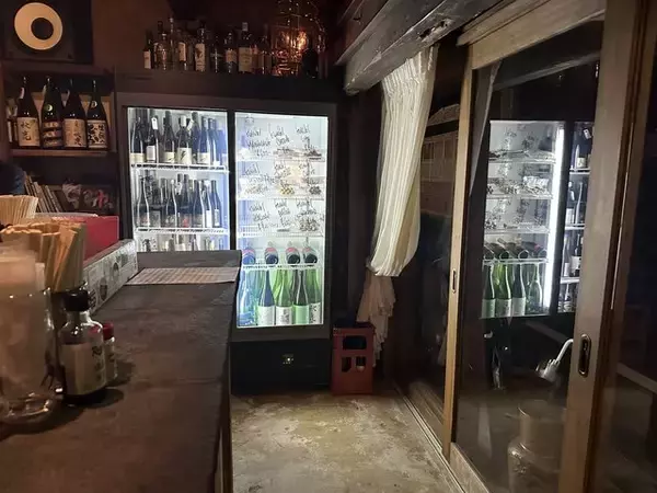 「【京都グルメ】ふらっと寄りたいオシャレ燻製スタンド！四条大宮「RUTUBO第2燻製工場」」の画像