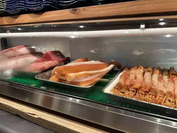 「【京都】SNSでも話題の天ぷら居酒屋「米福 四条烏丸店」が移転しパワーアップ！」の画像