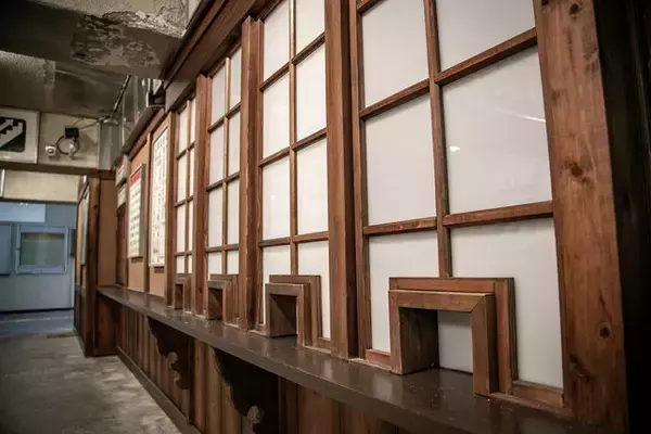 「“映画のまち京都・太秦”の玄関口☆映画のセット風にリニューアル【京福・帷子ノ辻駅】」の画像