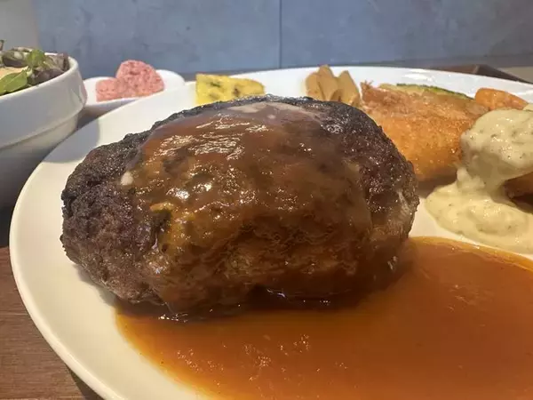 「【京都洋食】伏見稲荷大社近く穴場の洋食ランチ「キッチン なかた」」の画像