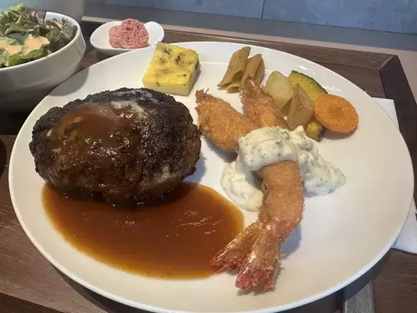 「【京都洋食】伏見稲荷大社近く穴場の洋食ランチ「キッチン なかた」」の画像