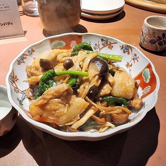 河原町丸太町にオープン！昼から食べて飲める憩いの酒場「サンバディ」