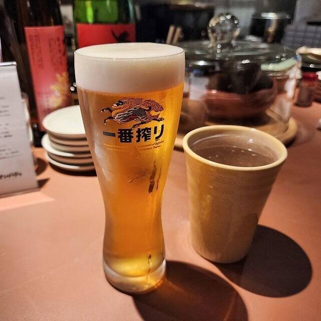 河原町丸太町にオープン！昼から食べて飲める憩いの酒場「サンバディ」
