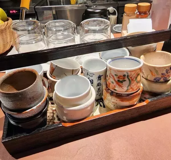 「河原町丸太町にオープン！昼から食べて飲める憩いの酒場「サンバディ」」の画像