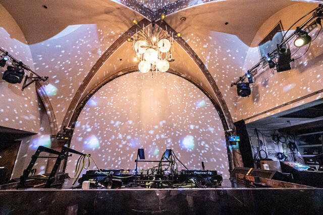 【夜の京都】老舗クラブ「WORLD KYOTO」潜入ツアー！「ゆんたびグルメツアーズ」