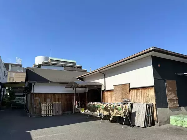 「【工場直売所】京都ラーメンを支える、知る人ぞ知る醤油メーカー！個人購入も可「五光醤油」」の画像