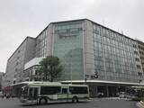 「出来立て豚まんは格別の美味しさ！イートインで中華メニューも食べられます「551蓬莱 京都髙島屋店」」の画像1