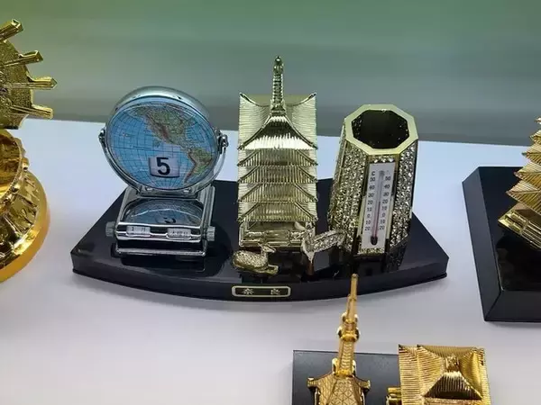 「【京都駅ビル】一日では鑑賞しきれない膨大さ☆マイブームの全貌展「みうらじゅんFES」」の画像