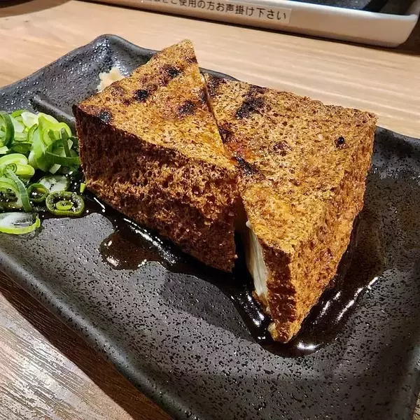 「火入れの技術がひかる西院の焼鳥店！単品メニューも豊富な「ささ家ん」」の画像