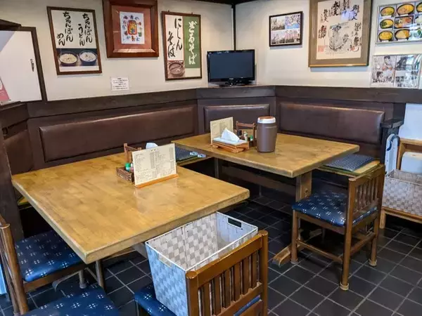 「映画のロケ地になった京風カレーうどんの人気店「日の出うどん」」の画像