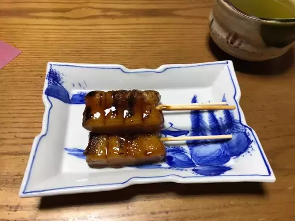 「【京都和菓子】昔から名物の四角いみたらし団子☆河原町通の老舗甘味処「梅園」」の画像