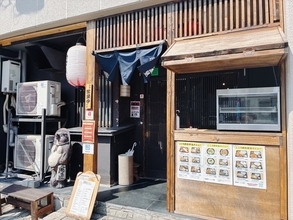 【京都ランチ】茶色いおかずは正義！700円でガッツリ旨い居酒屋の「コロカラ弁当」