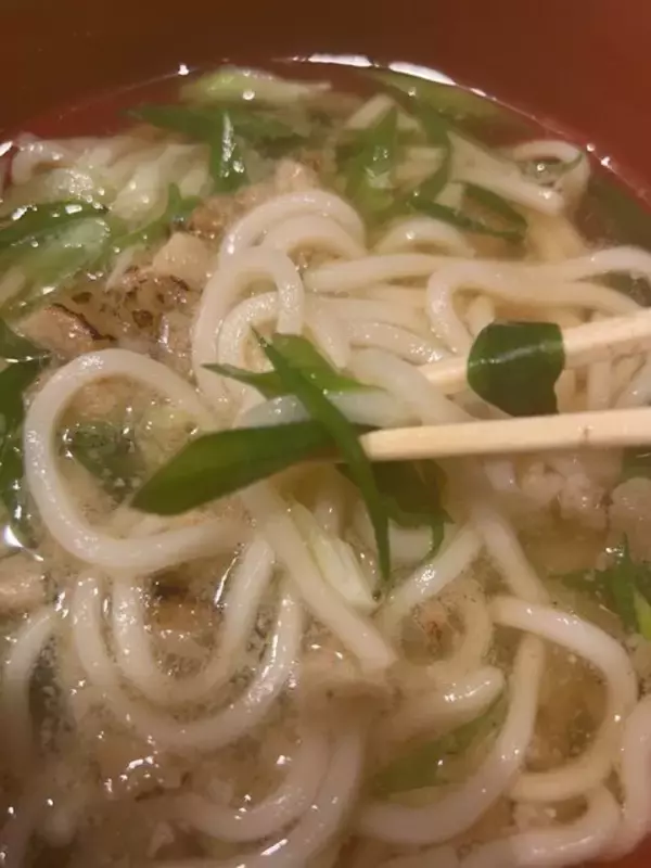「【京都朝食】四条烏丸に間借りオープン！名物『かす九条ねぎうどん』必食「朝うどん」」の画像